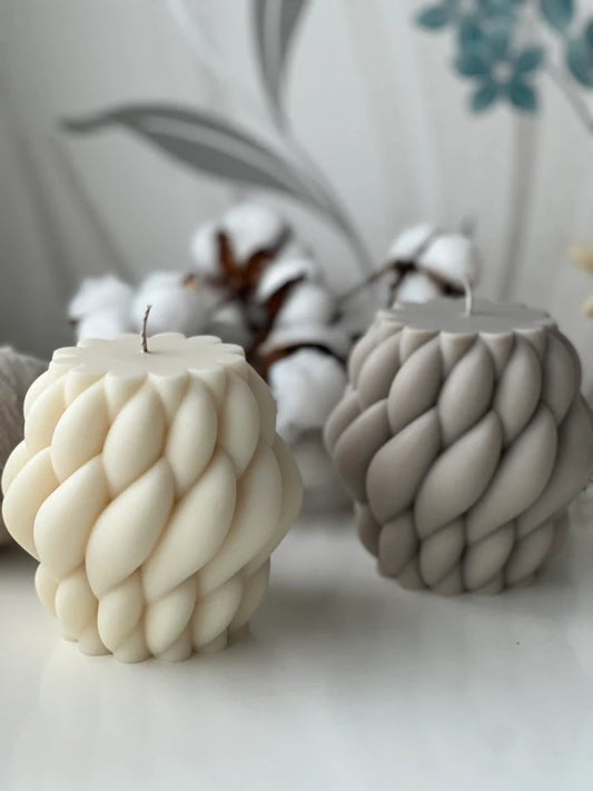 Knot Candle